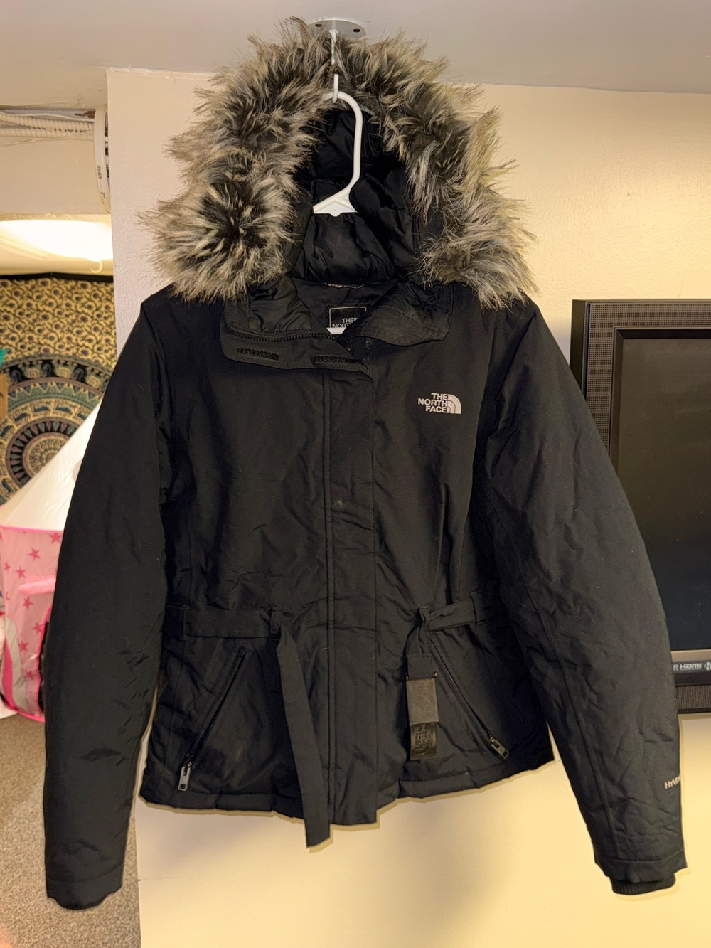 The North Face Women's Black Faux-Fur Trim Hooded Puffer Vintage Medium Hyvent